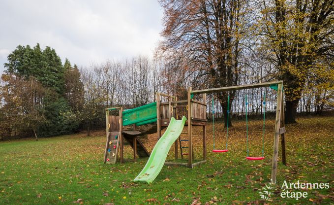 Maison de vacances � Bouillon pour 30 personnes en Ardenne