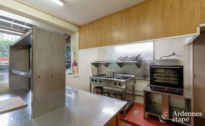 Maison de vacances � Bouillon pour 30 personnes en Ardenne