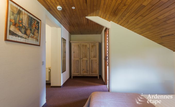 Maison de vacances � Bouillon pour 30 personnes en Ardenne