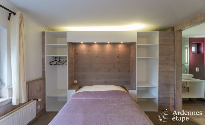 Maison de vacances � Bouillon pour 30 personnes en Ardenne