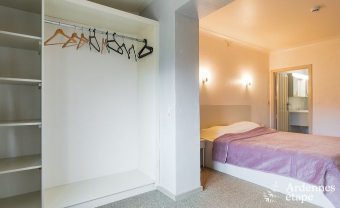 Maison de vacances � Bouillon pour 30 personnes en Ardenne