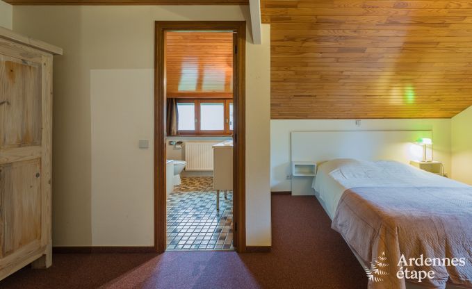 Maison de vacances � Bouillon pour 30 personnes en Ardenne