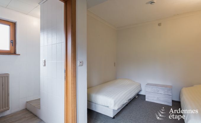 Maison de vacances � Bouillon pour 30 personnes en Ardenne