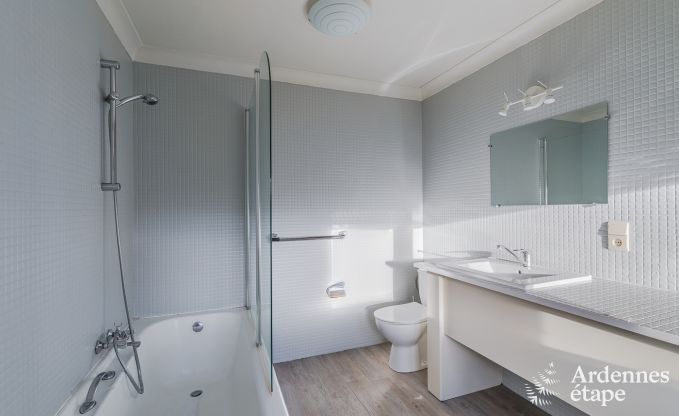 Maison de vacances � Bouillon pour 30 personnes en Ardenne