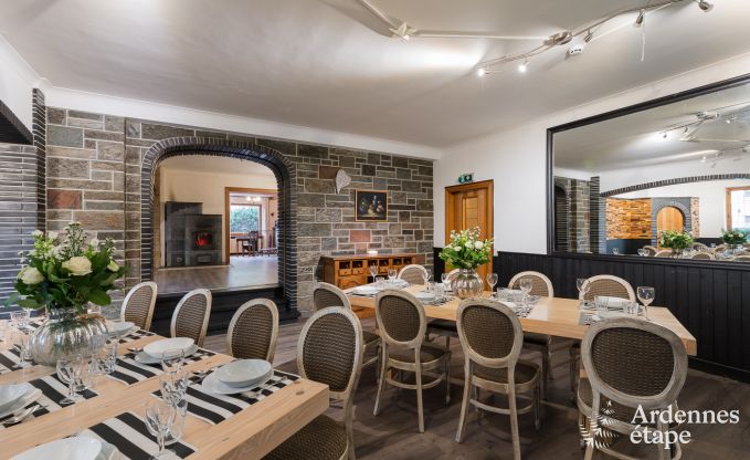 Maison de vacances � Bouillon pour 30 personnes en Ardenne