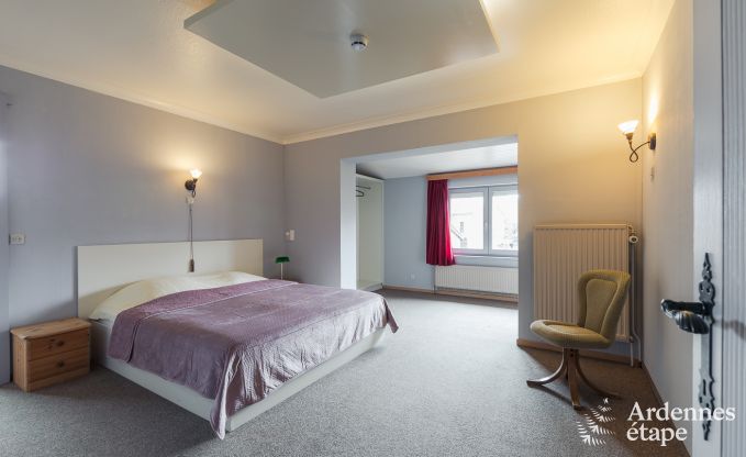 Maison de vacances � Bouillon pour 30 personnes en Ardenne