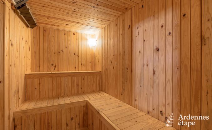 Maison de vacances � Bouillon pour 30 personnes en Ardenne