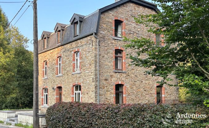 Villa de Luxe  Bouillon pour 15 personnes en Ardenne