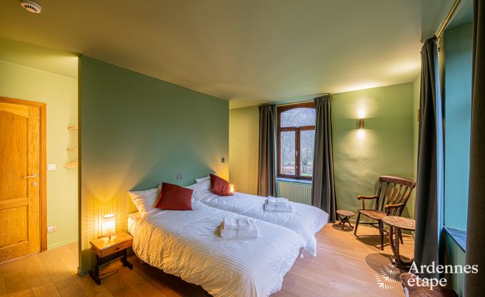 Villa de Luxe � Bouillon pour 15 personnes en Ardenne