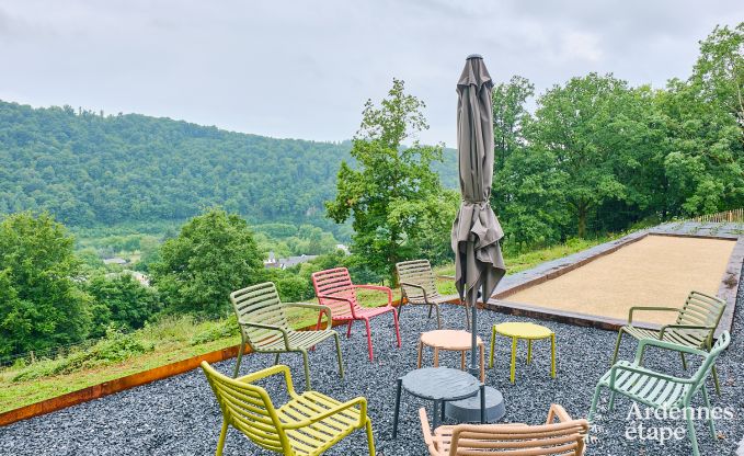 Villa de luxe pour 14 personnes  Poupehan avec 6 chambres et salles de bains, piscine intrieure et sauna