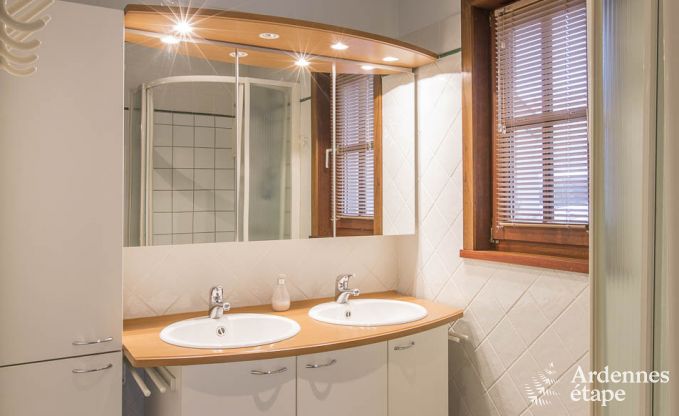 Maison de vacances  Bouillon pour 12 personnes en Ardenne