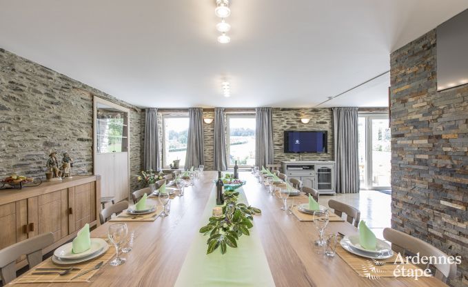 Maison de vacances � Bouillon pour 22 personnes en Ardenne