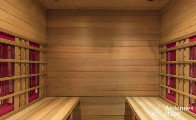 Maison de vacances � Bouillon pour 22 personnes en Ardenne