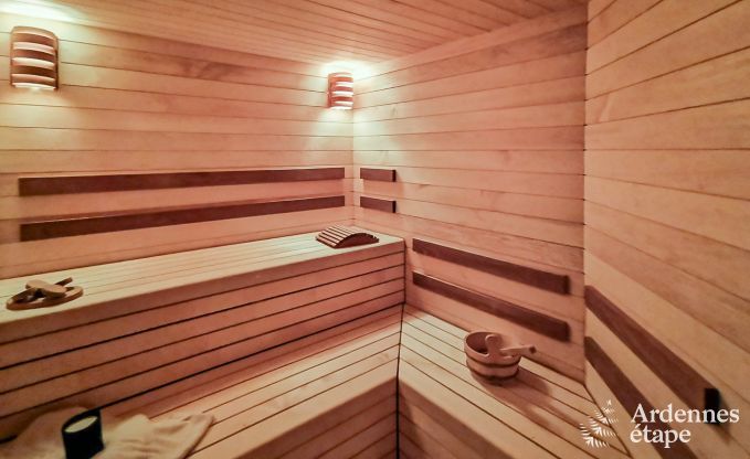 Maison de vacances � Bouillon pour 10 personnes en Ardenne