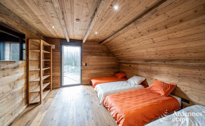 Chalet de luxe  Brognon pour 20 personnes avec piscine extrieure chauffe, jacuzzi extrieur et sauna au bord du lac