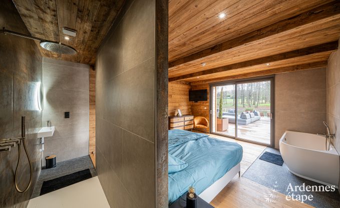 Chalet de luxe  Brognon pour 20 personnes avec piscine extrieure chauffe, jacuzzi extrieur et sauna au bord du lac