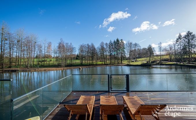 Chalet de luxe  Brognon pour 20 personnes avec piscine extrieure chauffe, jacuzzi extrieur et sauna au bord du lac