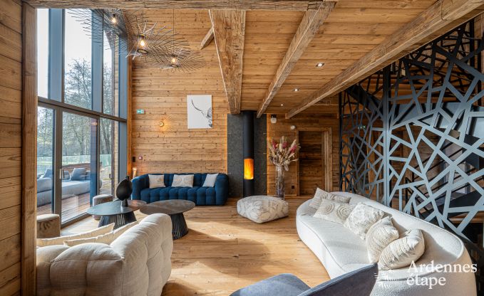 Chalet de luxe  Brognon pour 20 personnes avec piscine extrieure chauffe, jacuzzi extrieur et sauna au bord du lac