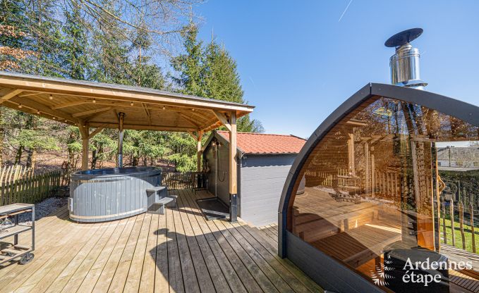 Charmante maison de vacances � Bullange : pour 4 personnes avec bain nordique et sauna