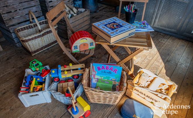 Charmante maison de vacances � Bullange : pour 4 personnes avec bain nordique et sauna