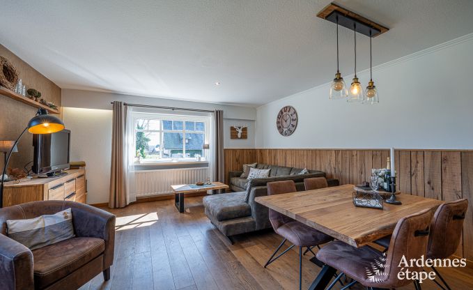 Charmante maison de vacances � Bullange : pour 4 personnes avec bain nordique et sauna