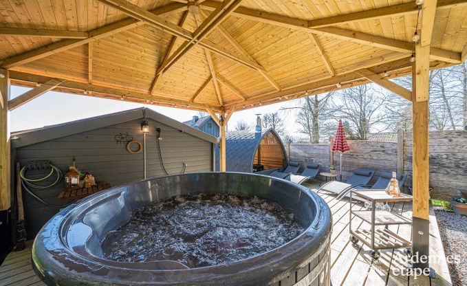 Charmante maison de vacances � Bullange : pour 4 personnes avec bain nordique et sauna