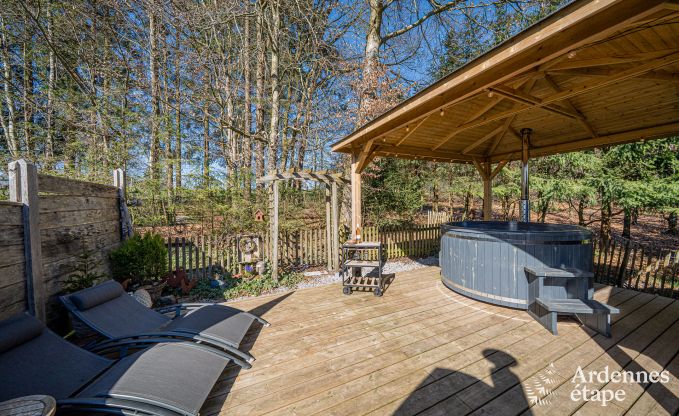 Charmante maison de vacances � Bullange : pour 4 personnes avec bain nordique et sauna