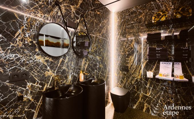 Fermette unique pour 2 personnes  Bllingen avec sauna priv, jacuzzi et douche extrieure