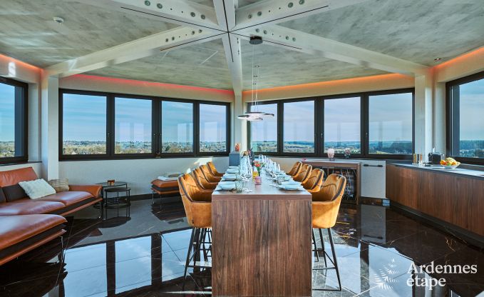 Maison de vacances de luxe � Butgenbach : ch�teau d'eau avec sauna, jacuzzi et vue panoramique pour 6 personnes