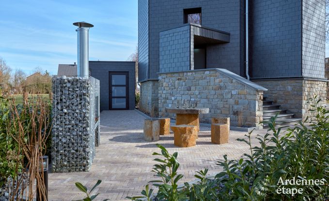 Maison de vacances de luxe � Butgenbach : ch�teau d'eau avec sauna, jacuzzi et vue panoramique pour 6 personnes