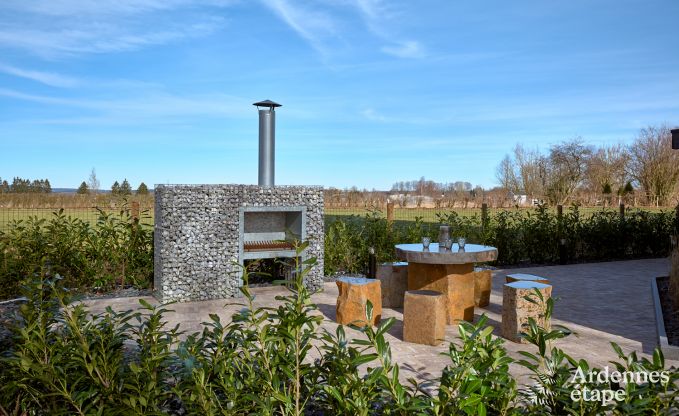 Maison de vacances de luxe � Butgenbach : ch�teau d'eau avec sauna, jacuzzi et vue panoramique pour 6 personnes