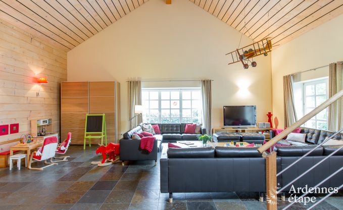 Villa de Luxe  Btgenbach pour 26 personnes en Ardenne