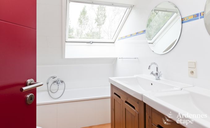 Villa de Luxe � B�tgenbach pour 26 personnes en Ardenne