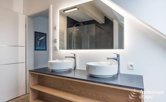 S�jour d'exception en villa de luxe � Butgenbach : 18 personnes, piscine int�rieure, sauna, au c�ur de l'Ardenne