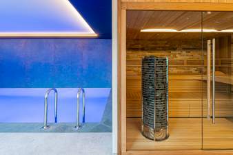 Villa de luxe  Btgenbach : confort et dtente pour 10 avec entre autres jacuzzi et sauna