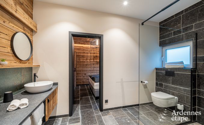 Vaste et luxueuse villa pour 14 personnes avec piscine int�rieure dans les Hautes Fagnes