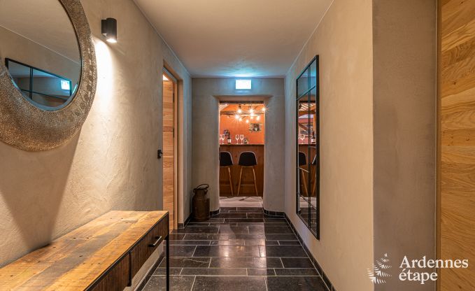 Vaste et luxueuse villa pour 14 personnes avec piscine int�rieure dans les Hautes Fagnes