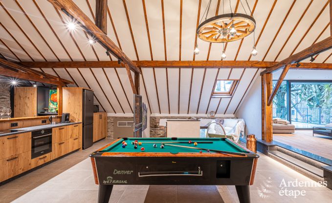 Vaste et luxueuse villa pour 14 personnes avec piscine int�rieure dans les Hautes Fagnes