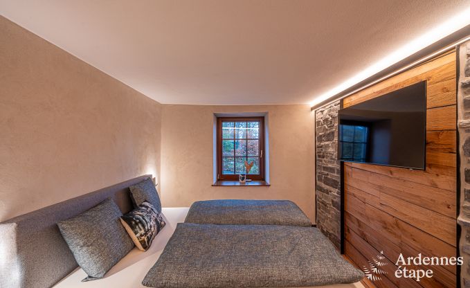 Vaste et luxueuse villa pour 14 personnes avec piscine int�rieure dans les Hautes Fagnes