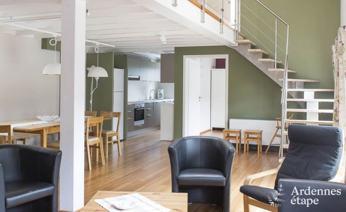 Appartement de vacances spacieux pour 12 personnes avec 5 chambres et jardin priv� et wellness partag� � Butgenbach