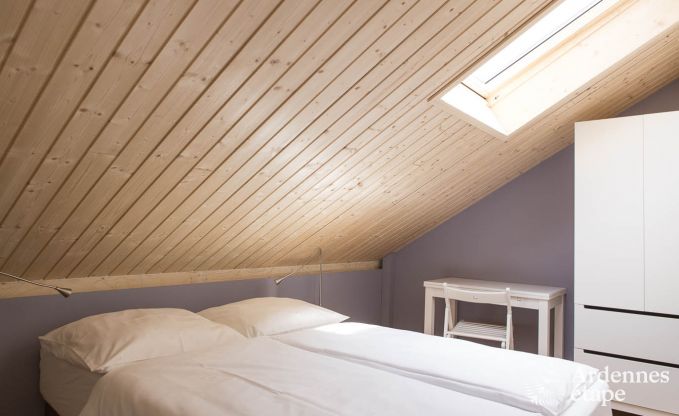 Appartement de vacances spacieux pour 12 personnes avec 5 chambres et jardin priv� et wellness partag� � Butgenbach