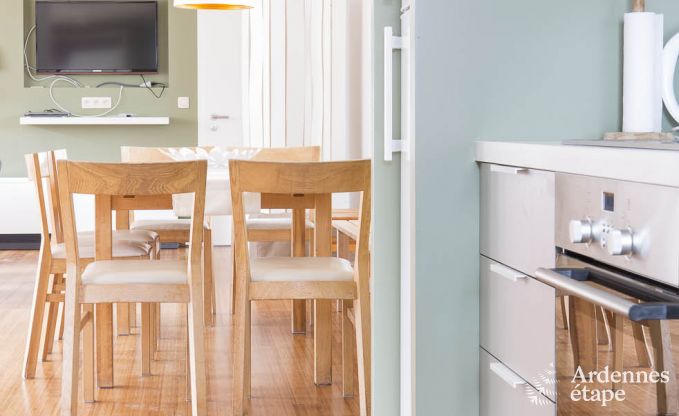 Appartement de vacances spacieux pour 12 personnes avec 5 chambres et jardin priv� et wellness partag� � Butgenbach