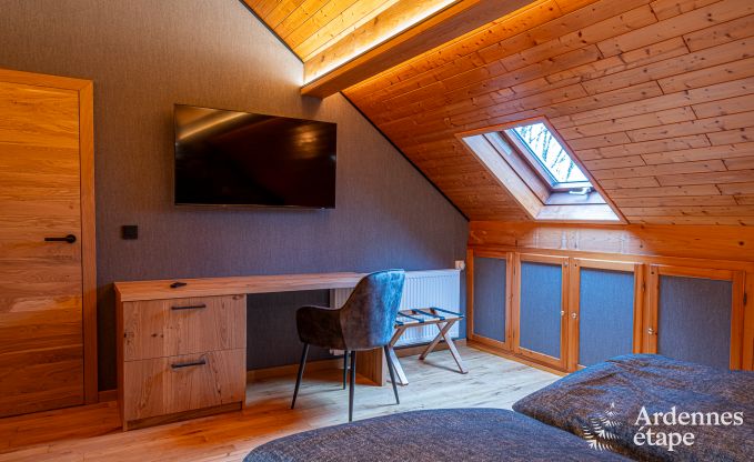 Vaste et luxueuse villa pour 14 personnes avec piscine intrieure dans les Hautes Fagnes