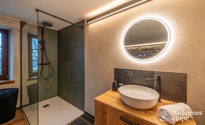 Vaste et luxueuse villa pour 14 personnes avec piscine intrieure dans les Hautes Fagnes