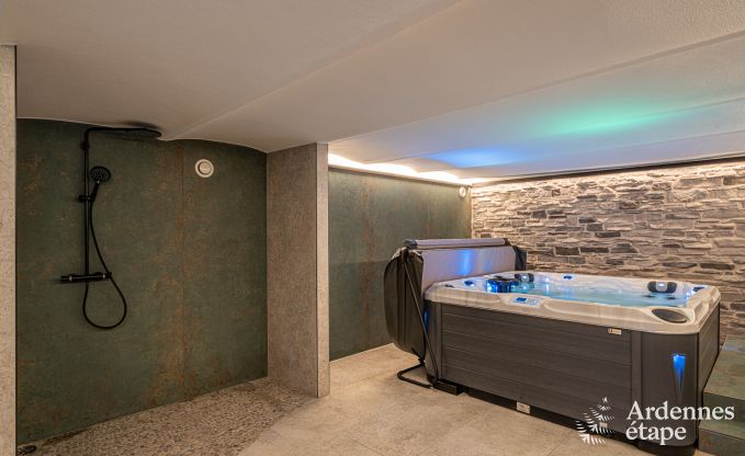 Vaste et luxueuse villa pour 14 personnes avec piscine intrieure dans les Hautes Fagnes