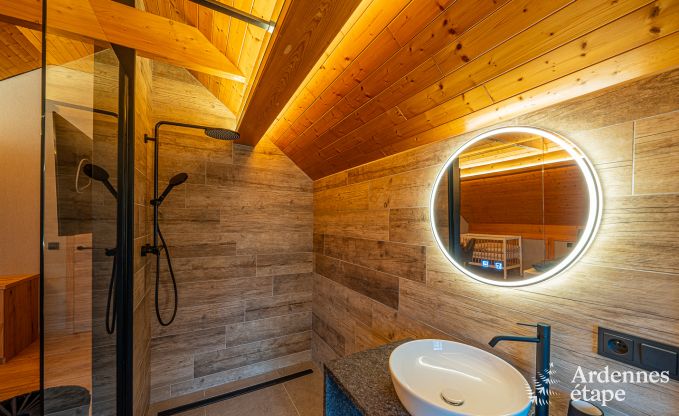 Vaste et luxueuse villa pour 14 personnes avec piscine intrieure dans les Hautes Fagnes