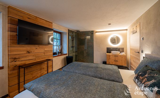 Vaste et luxueuse villa pour 14 personnes avec piscine intrieure dans les Hautes Fagnes