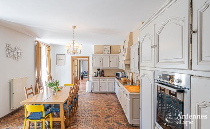 Maison de vacances  Cerfontaine pour 12/14 personnes en Ardenne avec terrain de tennis