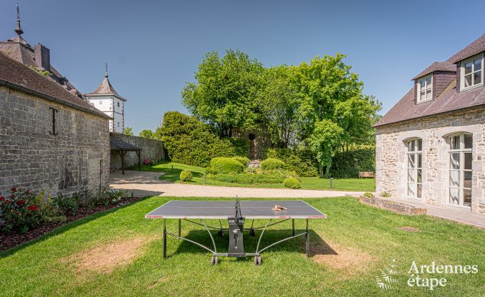 Maison de vacances  Cerfontaine pour 12/14 personnes en Ardenne avec terrain de tennis