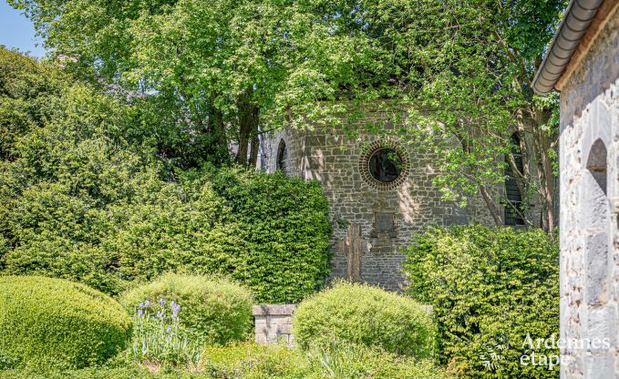Maison de vacances  Cerfontaine pour 12/14 personnes en Ardenne avec terrain de tennis